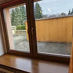 Auf Einem Rustikalen 3 Seitenhof Göda