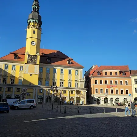 Auf Einem Rustikalen 3 Seitenhof * Göda
