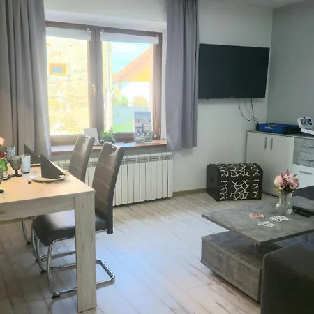 Διαμέρισμα Auf Einem Rustikalen 3 Seitenhof *
