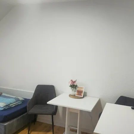 Lägenhet Auf Einem Rustikalen 3 Seitenhof Göda